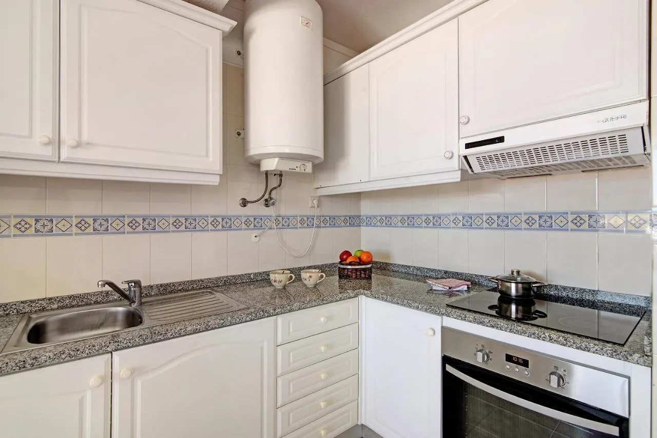 Oura 12ºa Apartment Armacao de Pera 0*,  Portugal