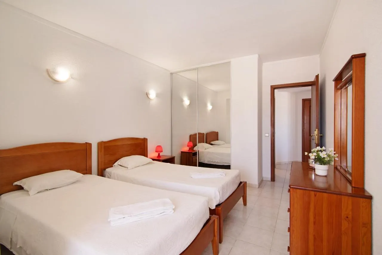 Oura 12ºa Apartment Armacao de Pera